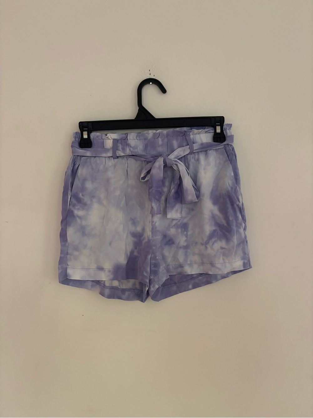 Charlotte Russe Lavender Tie-Dye Paperbag Waist Shorts XS
